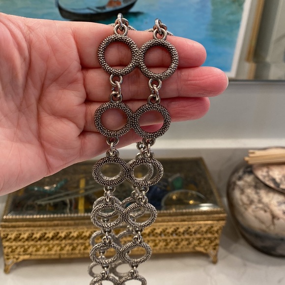 Antiqued Silver-Toned Textured Metal Figure/8 Linked Belt - EUC - Picture 16 of 16